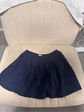 Aritzia elastic waist skirt
